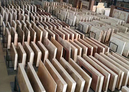 天然石材 车间一角 石材展示